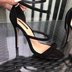 Forever 21 black suede heels